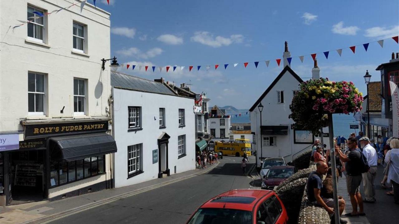 62A Broad Street Apartman Lyme Regis Kültér fotó